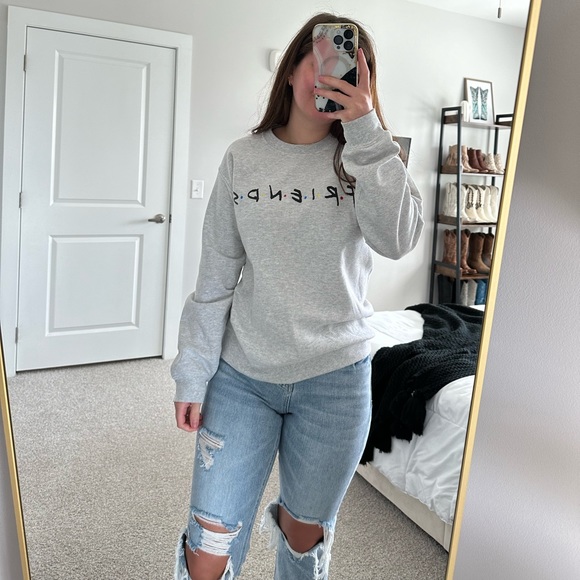 UO Friends Graphic Sweatshirt - Picture 4 of 8